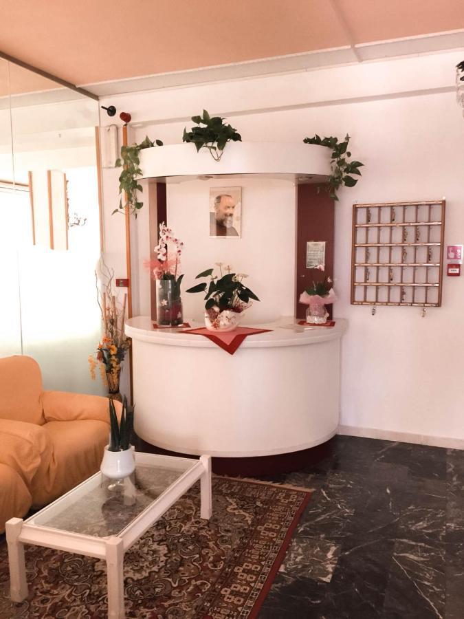 Hotel Zeus Cervia Luaran gambar